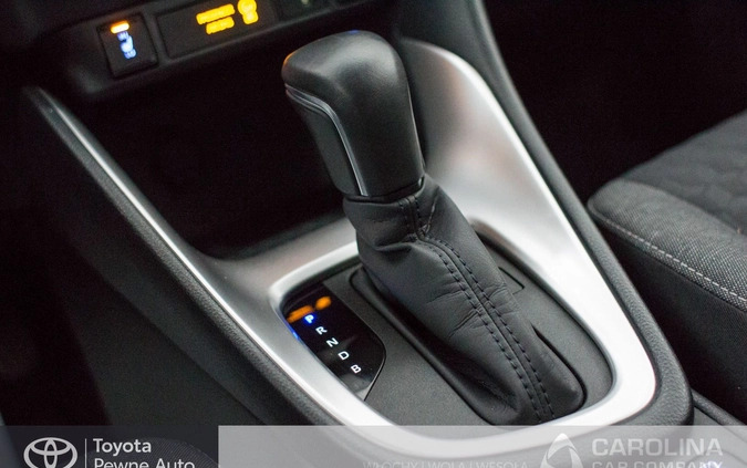 Toyota Yaris cena 84400 przebieg: 39862, rok produkcji 2020 z Mieszkowice małe 121